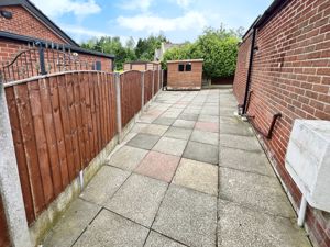 Side Elevation- click for photo gallery